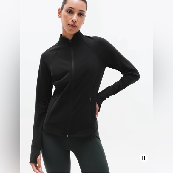 SET- Athleta Women's Salutation Set! - Picture 7 of 10